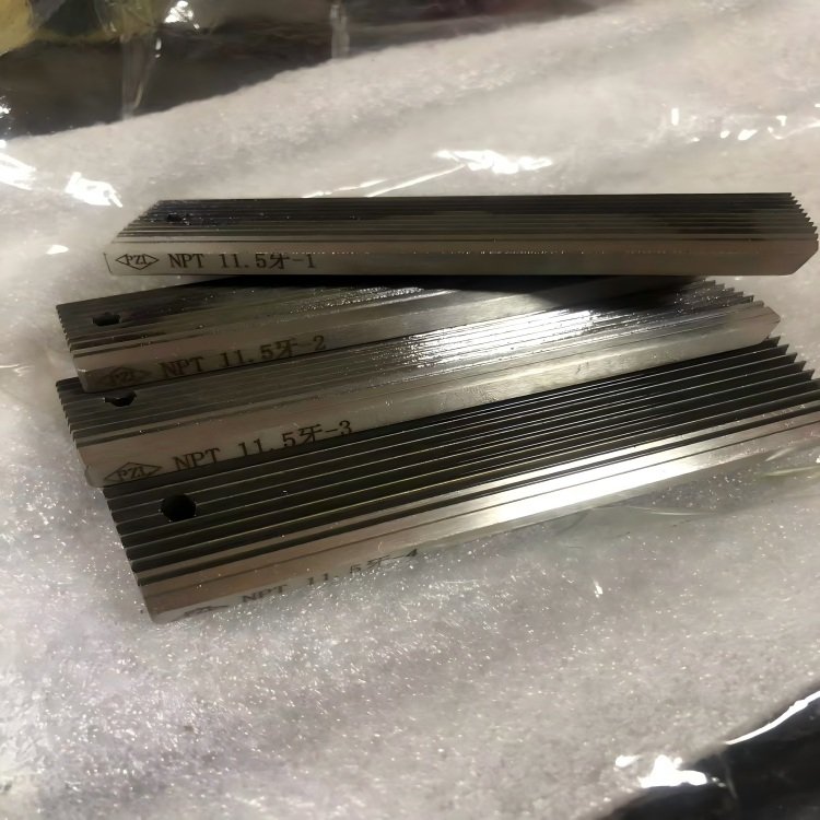 Custom Chaser Tangential Die